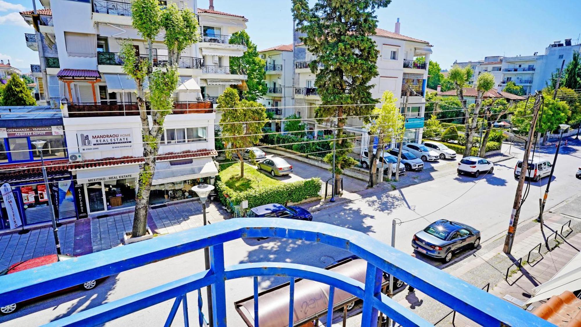 Lovely And Sunny Apartament 300M From Beach!! Peraia  Bagian luar foto