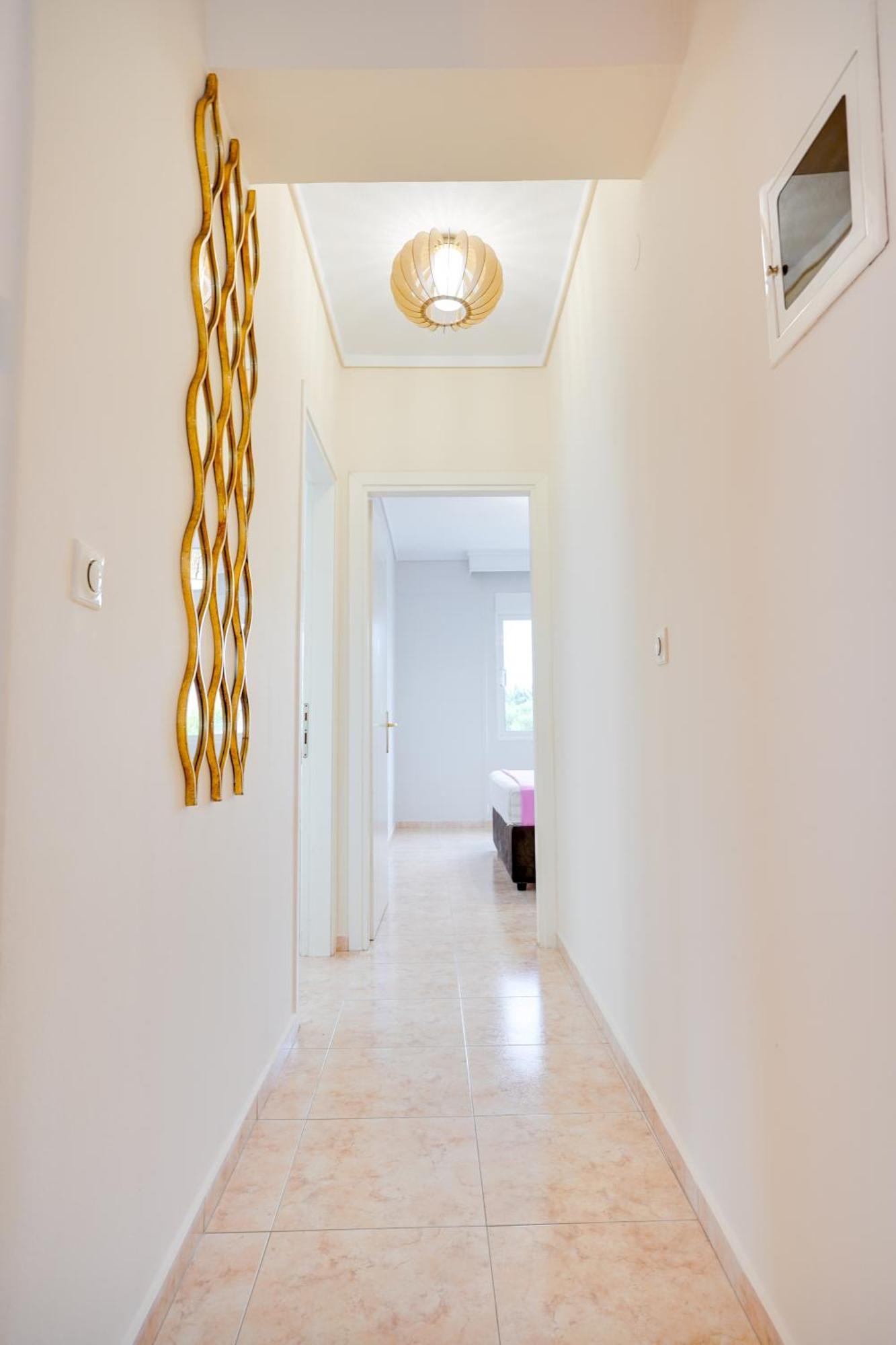 Lovely And Sunny Apartament 300M From Beach!! Peraia  Bagian luar foto