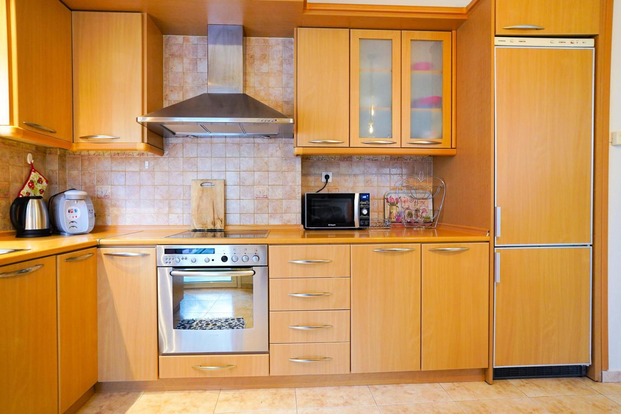 Lovely And Sunny Apartament 300M From Beach!! Peraia  Bagian luar foto